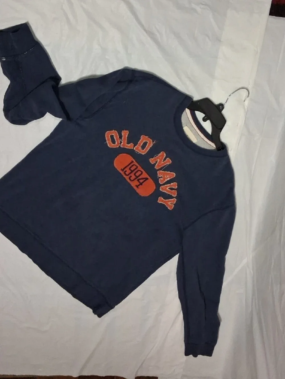 ✨RARE  Old Navy 1994 Embroidered Crewneck Sweatshirt XL✨